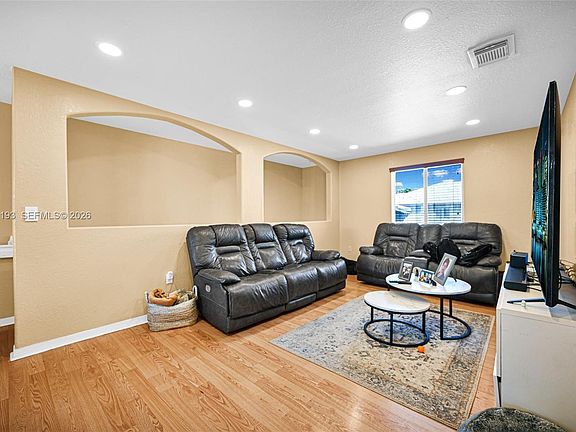 5th image of 5755 NW 109th Ave APT 21