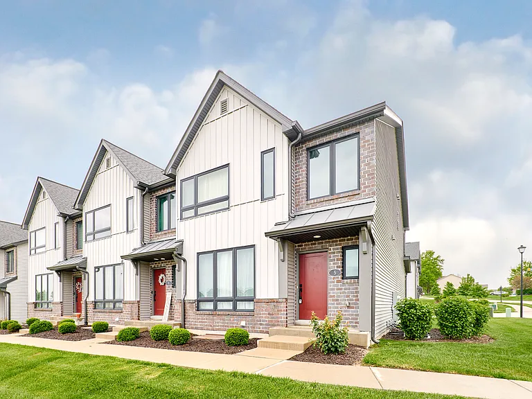 5 Aubrey Pl — Photo 4