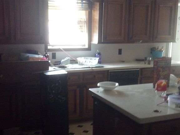 4th image of 15910 Marek Ln