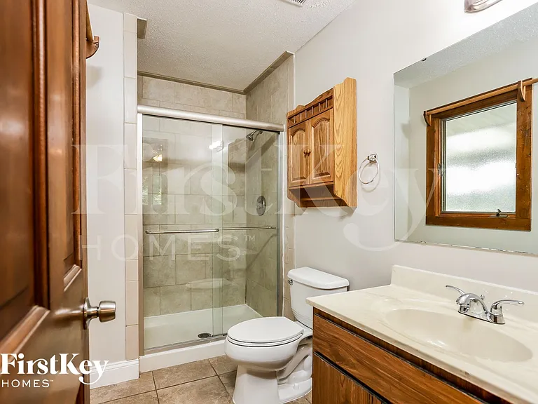 405 Montbrook Dr — Photo 11