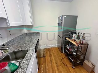 206 Commonwealth Ave APT 3, Boston, MA 02116