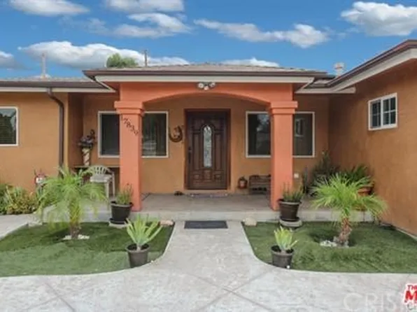 17839 Osborne St, Northridge, CA 91325