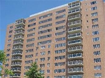 1st image of 221 W 48th # 1602 St