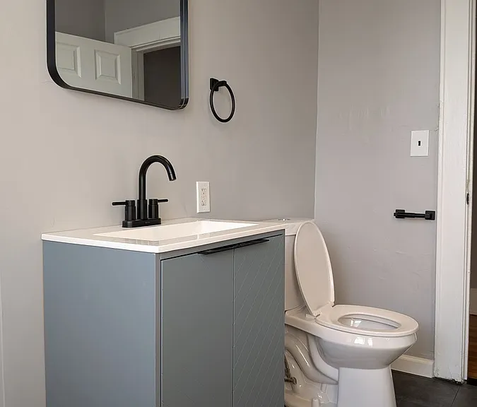 380 Bloomfield Ave #304 — Photo 8