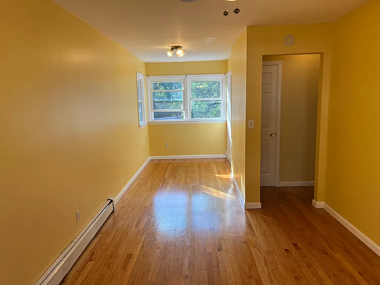 218 Gordon Ave #1 — Photo 5