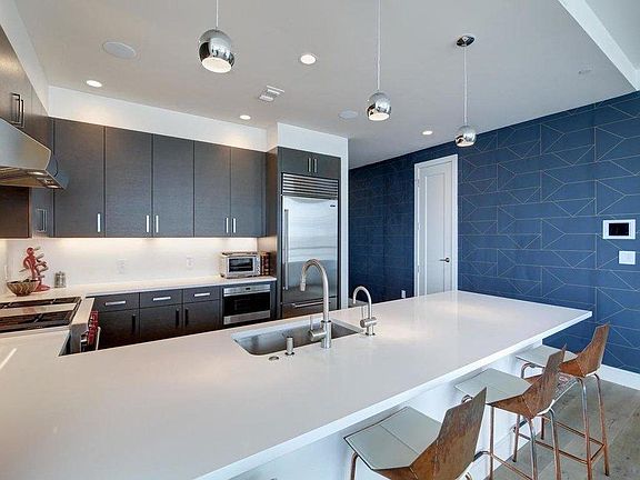 4th image of 222 West Ave Unit 2101