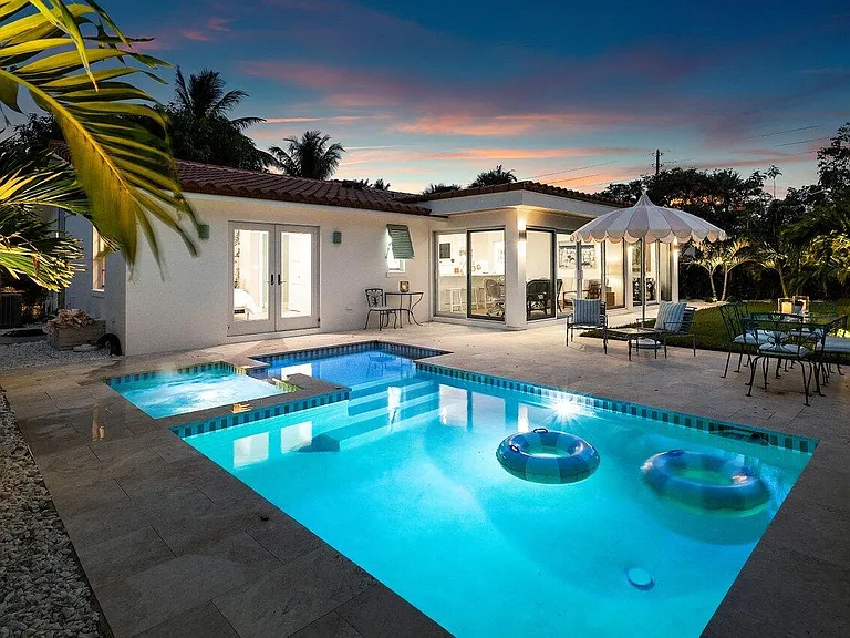 11 Hersey Dr — Photo 24