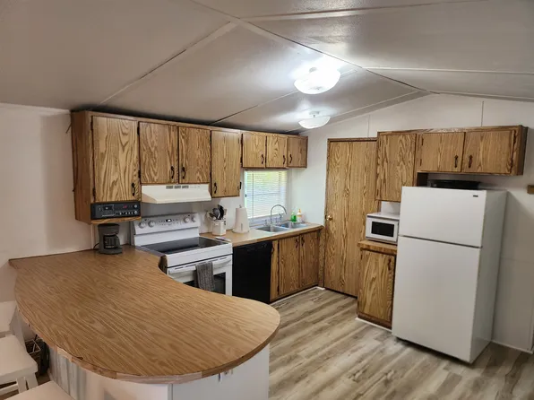 2045 Lee Rd, Auburn, AL 36832