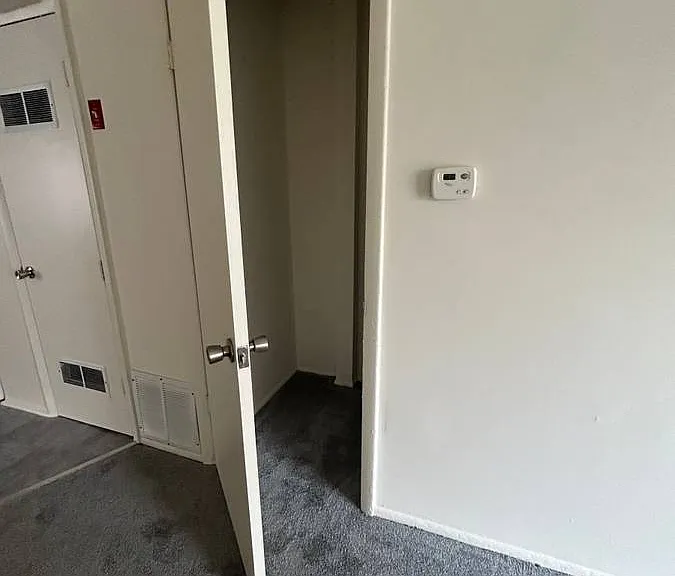 Southview Town Homes, LLC — Photo 14