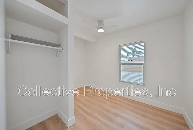 6842 Estrella Ave — Photo 8