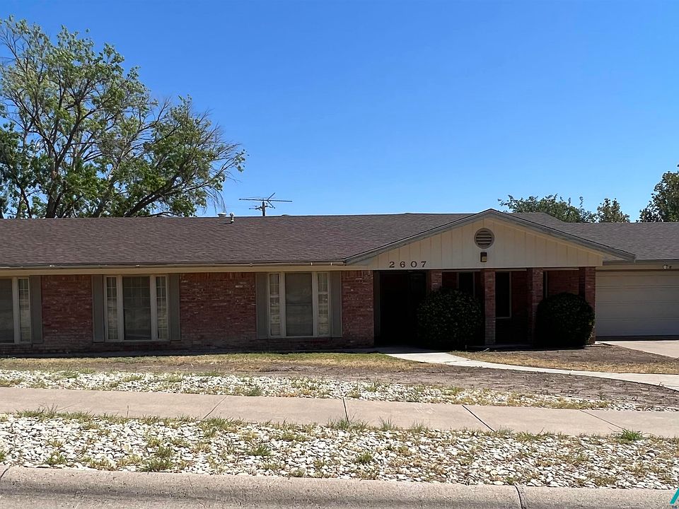 1st image of 2607 Serenata Dr