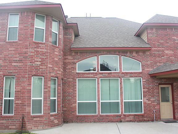 4th image of 11904 Southern Trails Ct