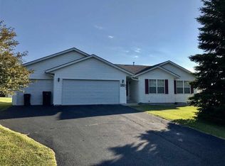 631 Talentina Trl, Roscoe, IL 61073