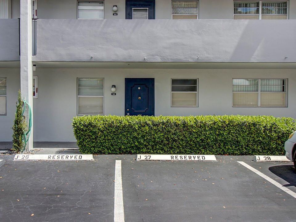 1st image of 7797 Golf Circle Drive #103