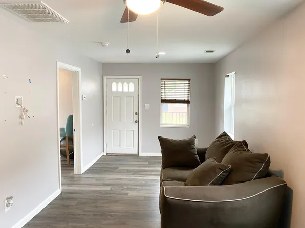 1125 Armstrong Ave, Charleston, SC 29407