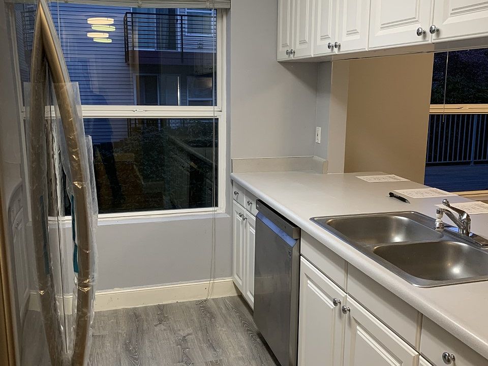104 Kitchen