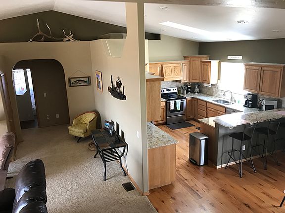Living/kitchen