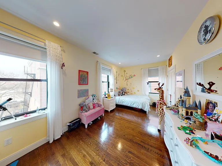 11 Newcomb St #17 — Photo 19