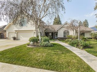 2409 SE Cottonwood Circle, Visalia, CA