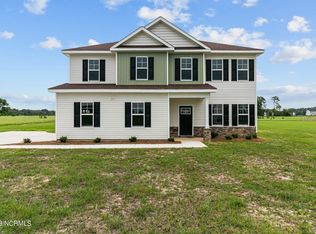 252 Rocking Horse Ln, Raeford, NC 28376