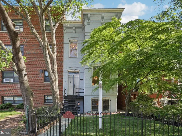409 S Carolina Ave SE, Washington, DC 20003