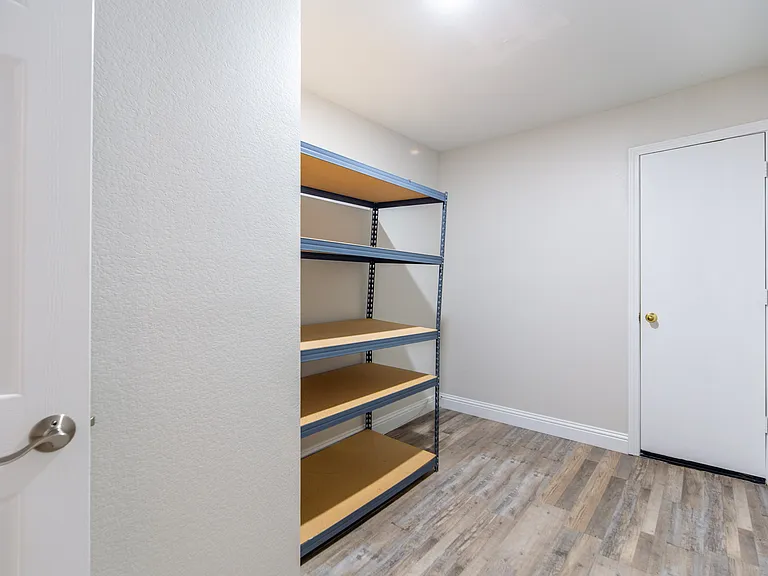 1803 Fern Ct — Photo 24