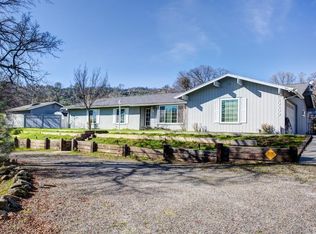 30200 Horseshoe Dr, Coarsegold, CA