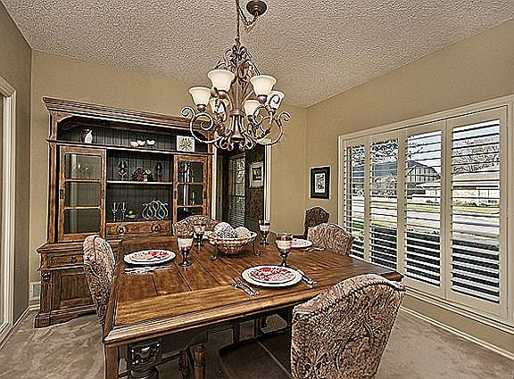 3rd image of 1504 Copper Creek Dr