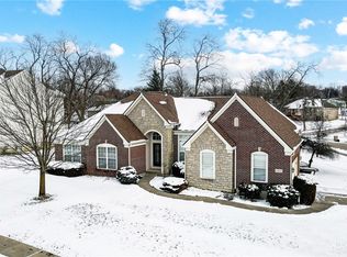 1363 Sierra Ridge Dr, Miamisburg, OH 45342