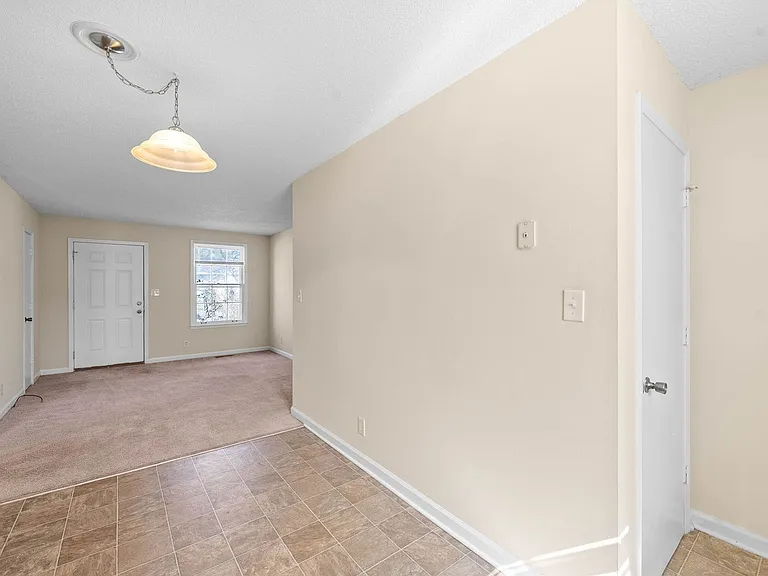 72 Current St — Photo 12