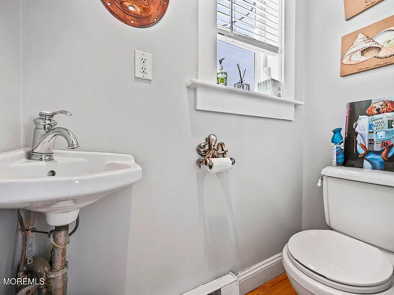 214 Brinley Ave — Photo 11