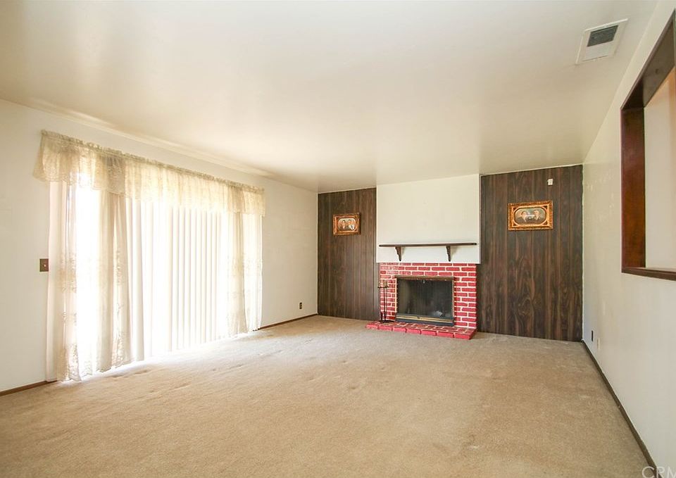 1st image of 2132 S Bonita Ave