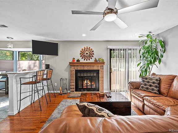 3rd image of 1101 S Garrison Street #103