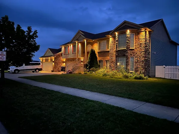 9166 Lantern Way, Newport, MI 48166