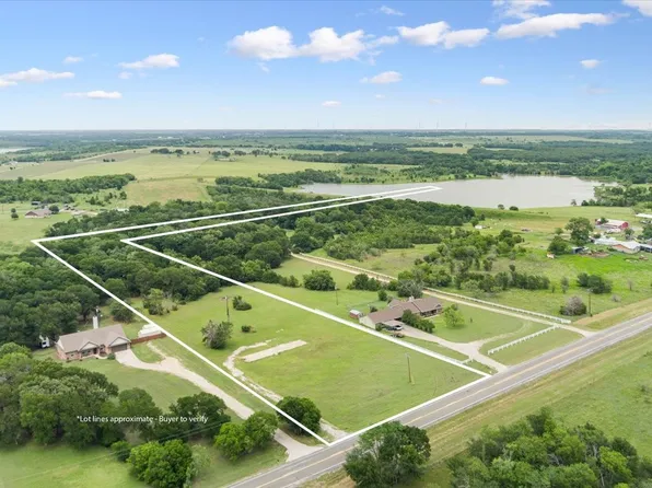 4999 Lake Felton Pkwy, Mart, TX 76664