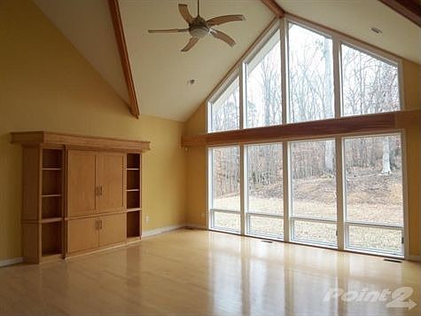 Spacious Open Great Room