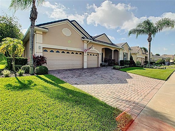 3rd image of 2908 Highland View Cir
