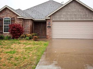 3079 N Bentley Rdg, Fayetteville, AR 72704