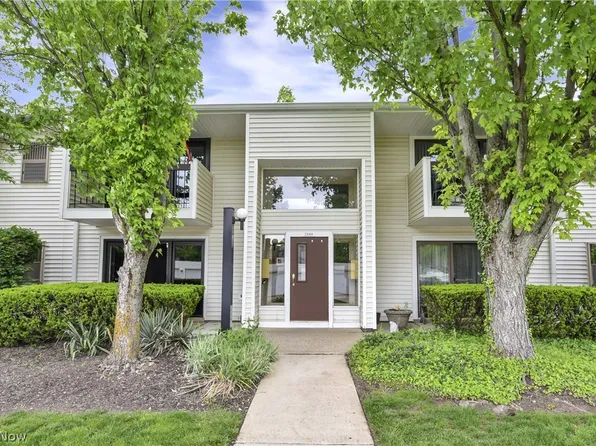 2880 N Bay Dr APT N10, Westlake, OH 44145