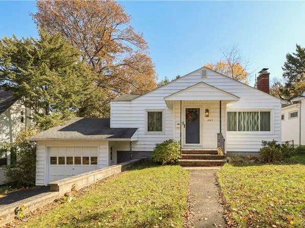 207 Hurlburt Rd, Syracuse, NY 13224