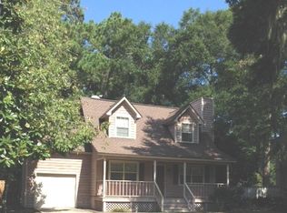 4 Oemler Ct W, Savannah, GA 31410