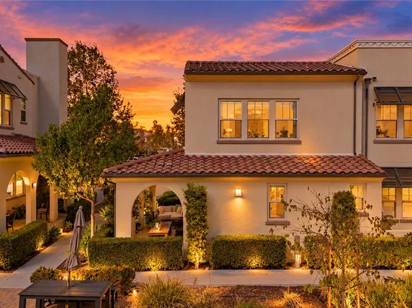 16 Alzada St, Mission Viejo, CA 92694