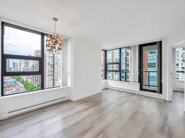 928 Homer St #1601, Vancouver, BC V6B 1T7