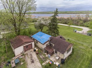 N3270 Narcissus Rd, Lake Geneva, WI 53147
