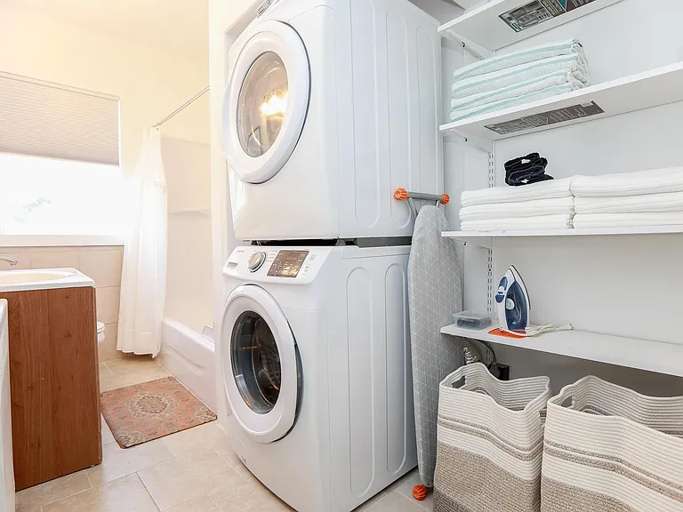 1282 W Ocean View Ave #UP — Photo 27