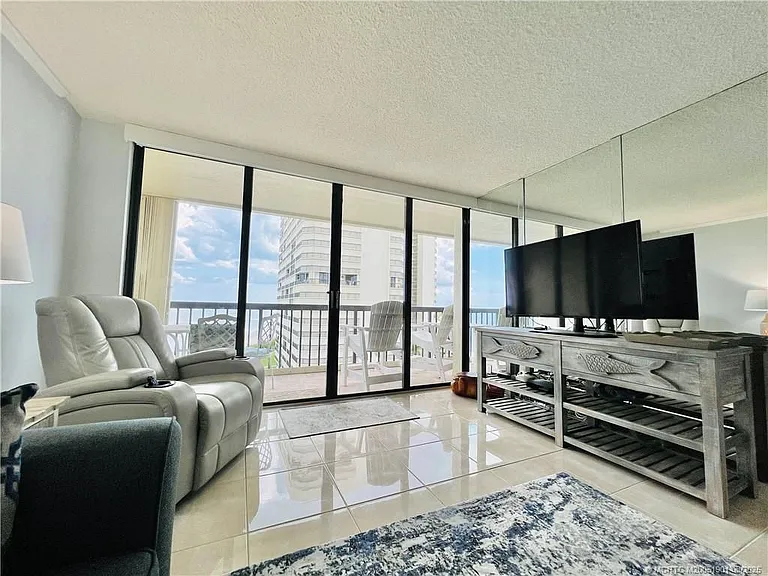 9500 S Ocean Dr #809 — Photo 34