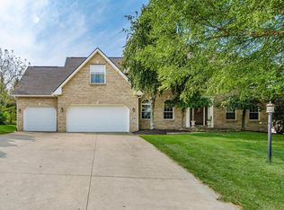 200 Foxcroft Rd, Lexington, OH 44904