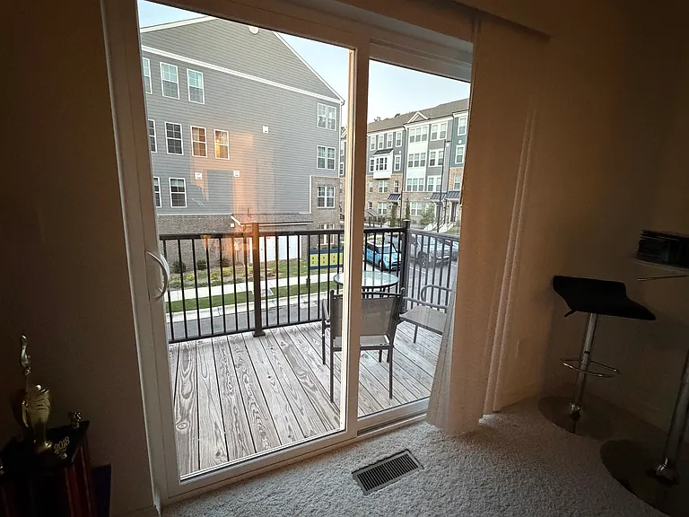 618 Market Grove Dr #100 — Photo 9