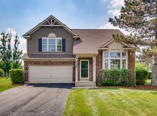 4788 Green Bridge Ln, Hanover Park, IL 60133