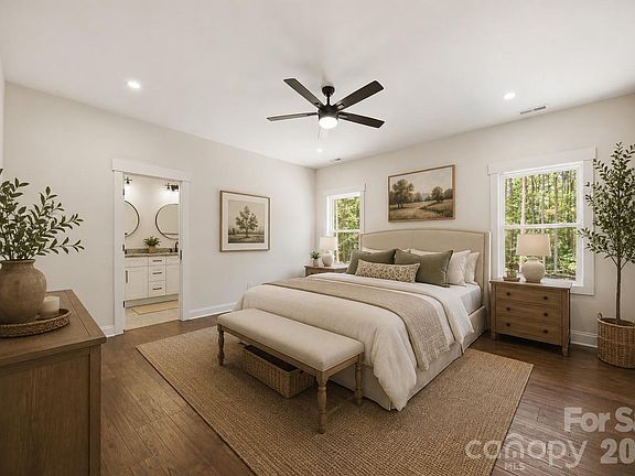 5th image of 319 Lake Farm Dr